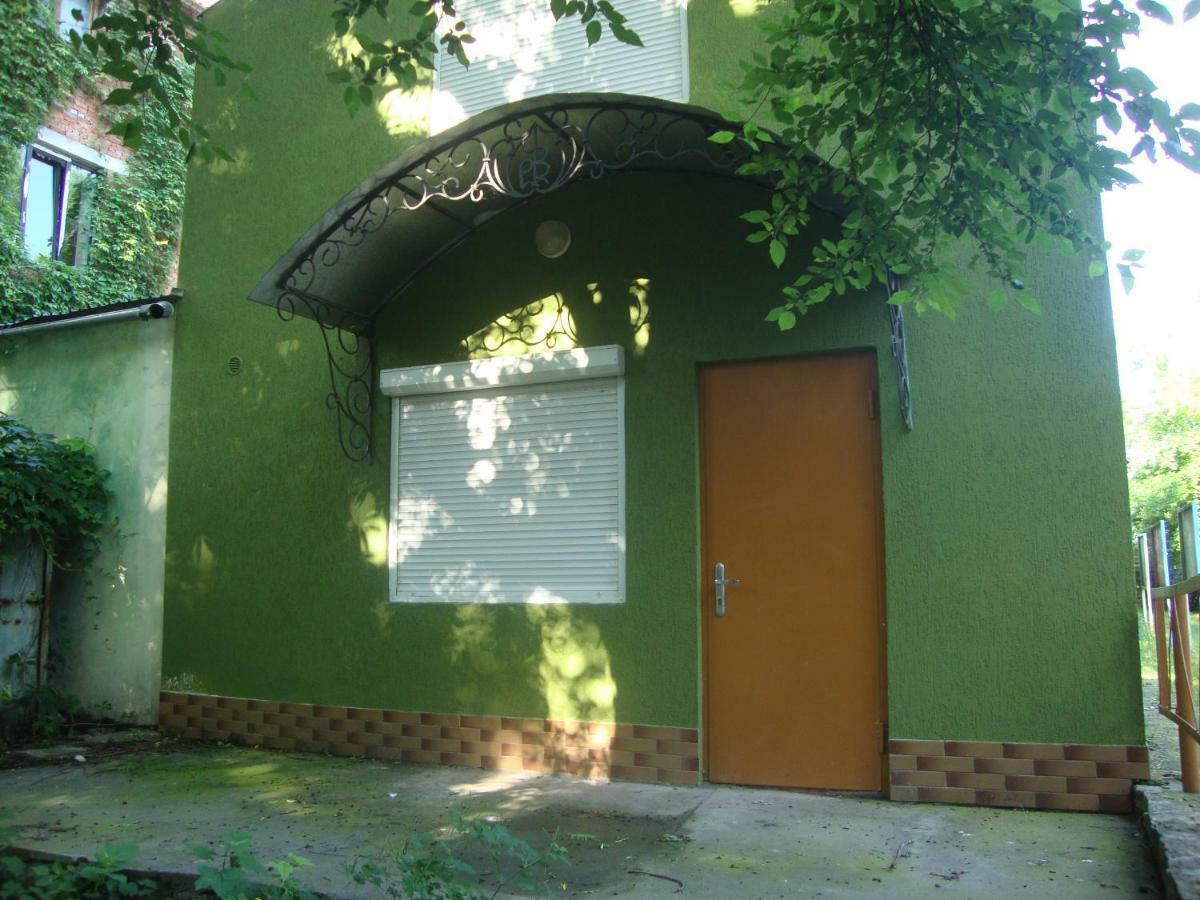 Domik S Saunoy Na Ogiyenko Apartment Kamianets-Podilskyi Luaran gambar