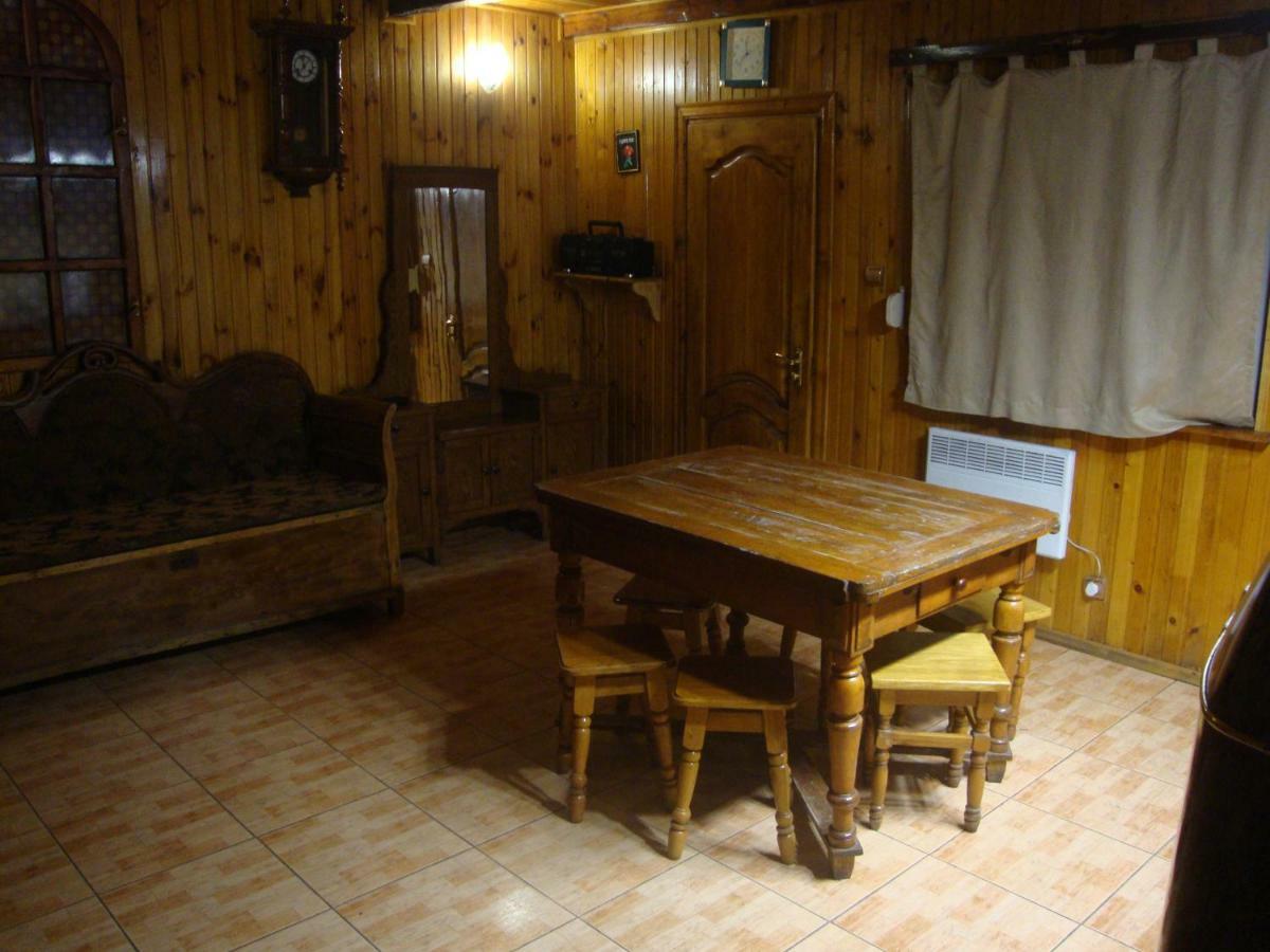 Domik S Saunoy Na Ogiyenko Apartment Kamianets-Podilskyi Luaran gambar